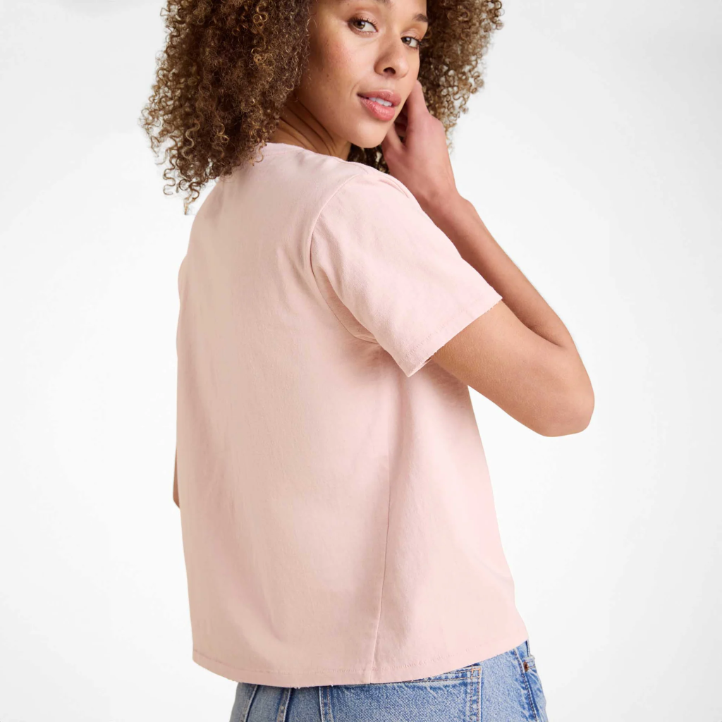 Read more about the article The Nuuds Vintage Cotton Everyday T-Shirt: Redefining Wardrobe Essentials