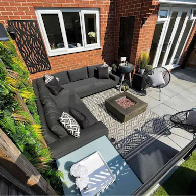 Read more about the article Land of Rugs: Your Ultimate Destination for Stylish and Quality Rugs